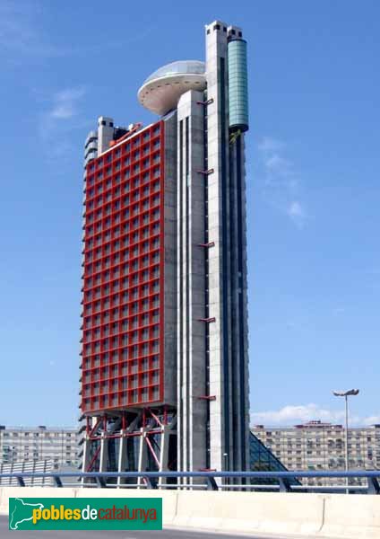 L'Hospitalet de Llobregat - Hotel Hesperia Tower (Foto: Albert Esteves, 2006) L'Hospitalet de Llobregat - Hotel Hesperia Tower