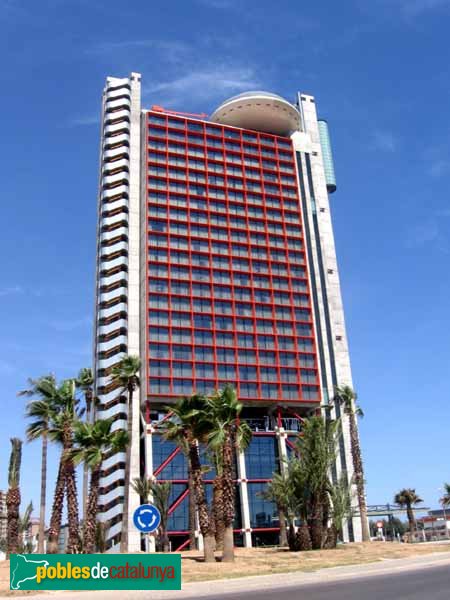 L'Hospitalet de Llobregat - Hotel Hesperia Tower (Foto: Albert Esteves, 2006) L'Hospitalet de Llobregat - Hotel Hesperia Tower