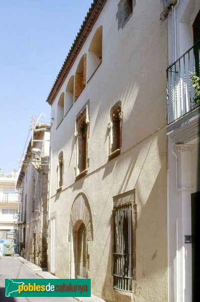 Calella - Can Rodona (Foto: Josep Maria Ardèvol, 1997) Calella - Can Rodona