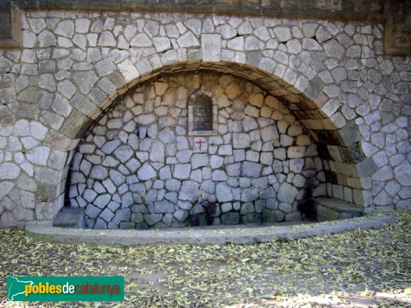 La Font Nova de la Salut (Foto: Joan Sánchez Sabé, 2006) La Font Nova de la Salut