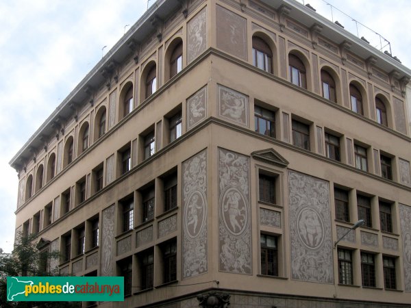 Barcelona - Via Laietana, 11 (Foto: Albert Esteves, 2006) Barcelona - Via Laietana, 11