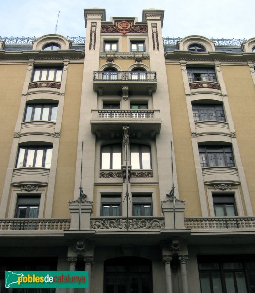 Barcelona - Edifici de Transmediterrània (Foto: Albert Esteves, 2006) Barcelona - Edifici de Transmediterrània