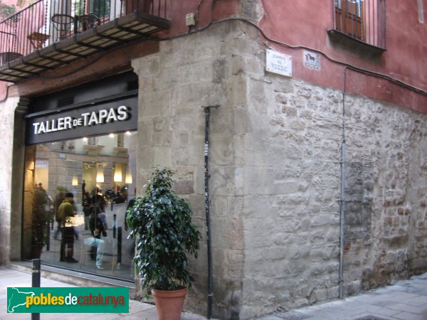 Barcelona - Carrer Rosic, 1 (Foto: Albert Esteves, 2006) Barcelona - Carrer Rosic, 1