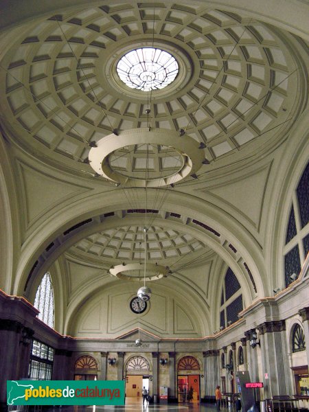 Barcelona - Estació de França (Foto: Albert Esteves, 2006) Barcelona - Estació de França