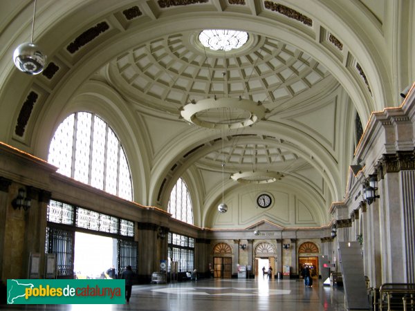 Barcelona - Estació de França (Foto: Albert Esteves, 2006) Barcelona - Estació de França