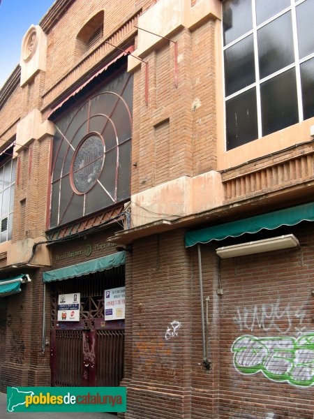 Badalona - Mercat Maignon (Foto: Albert Esteves, 2007) Badalona - Mercat Maignon