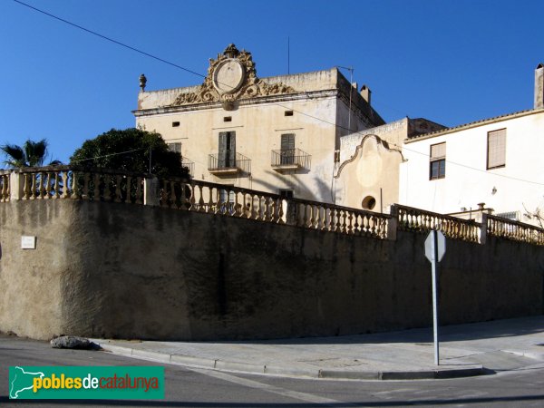 Tiana - Can Frares (Foto: Albert Esteves, 2007) Tiana - Can Frares