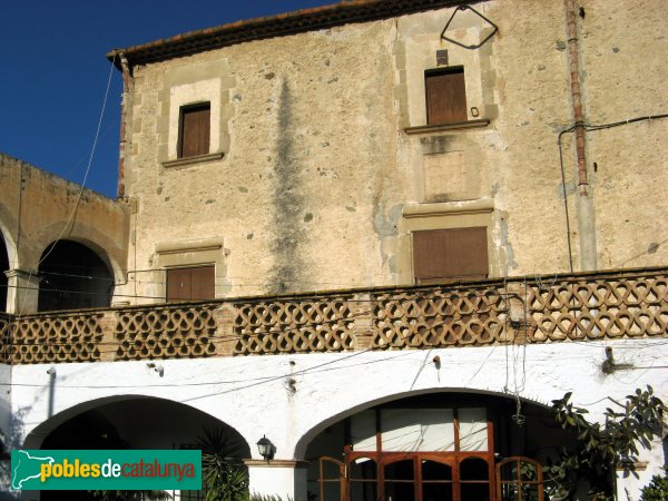 Tiana - Can Roca (Foto: Albert Esteves, 2007) Tiana - Can Roca