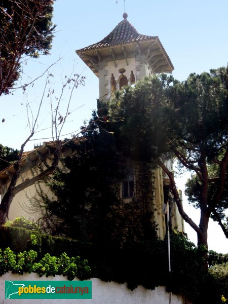 Tiana - Can Cruspinera (Foto: Albert Esteves, 2007) Tiana - Can Cruspinera