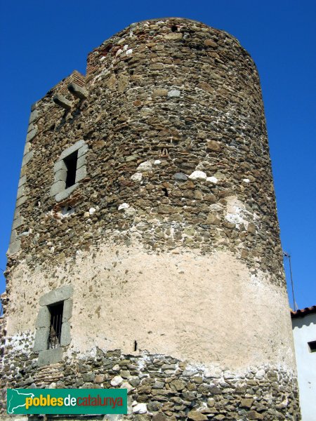 Montgat - Torre de ca l'Alzina (Foto: Albert Esteves, 2007) Montgat - Torre de ca l'Alzina