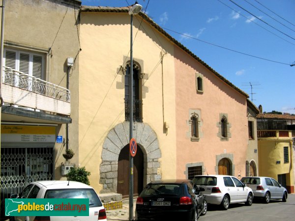 Vilassar de Dalt - Can Bonhivern (Foto: Albert Esteves, 2007) Vilassar de Dalt - Can Bonhivern