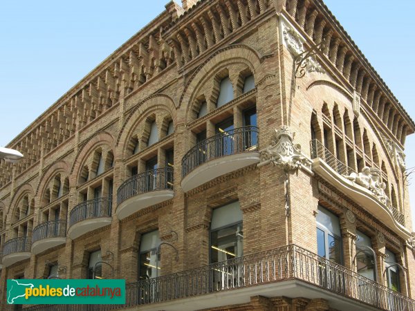 Barcelona - Cooperativa la Fraternitat (Foto: Albert Esteves, 2007) Barcelona - Cooperativa la Fraternitat