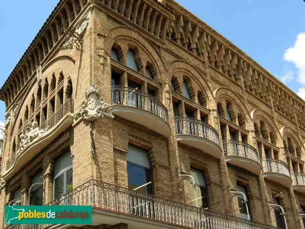 Barcelona - Cooperativa la Fraternitat (Foto: Albert Esteves, 2007) Barcelona - Cooperativa la Fraternitat