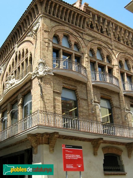 Barcelona - Cooperativa la Fraternitat (Foto: Albert Esteves, 2007) Barcelona - Cooperativa la Fraternitat