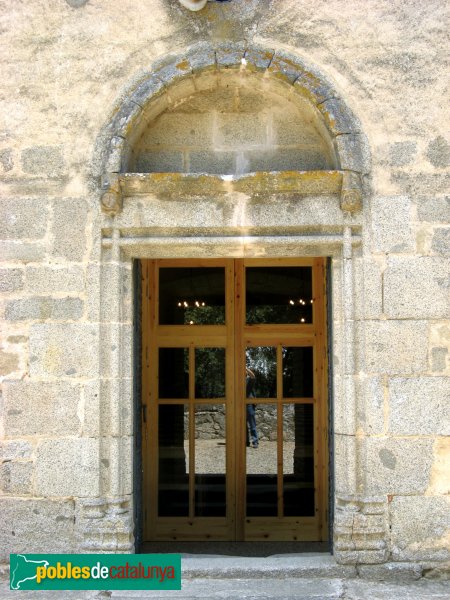 Dosrius - Sant Esteve de Canyamars (Foto: Albert Esteves, 2007) Dosrius - Sant Esteve de Canyamars