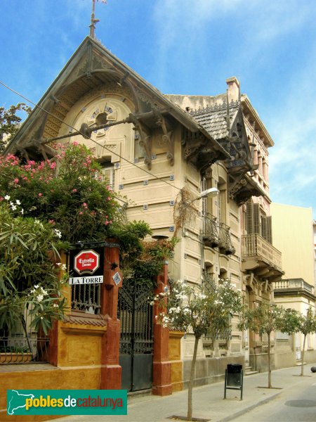 Calella - Torre Macaya (Foto: Albert Esteves, 2007) Calella - Torre Macaya