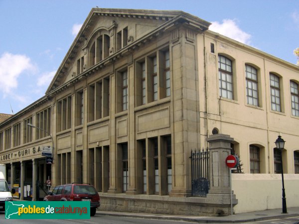 Calella - Fàbrica Llobet Guri (Foto: Albert Esteves, 2007) Calella - Fàbrica Llobet Guri