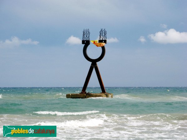 Torredembarra - Escultura <i>Alfa i Omega</i>