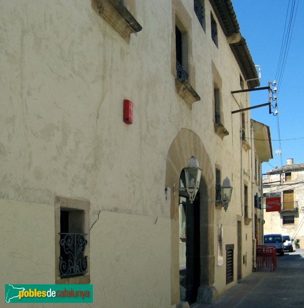 Creixell - Casa d'Ivori (Foto: Albert Esteves, 2007) Creixell - Casa d'Ivori