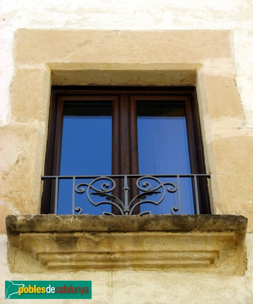 Creixell - Casa d'Ivori (Foto: Albert Esteves, 2007) Creixell - Casa d'Ivori