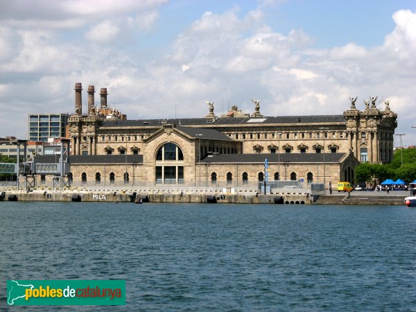 Barcelona - Edifici de la Duana (Foto: Albert Esteves, 2007) Barcelona - Edifici de la Duana