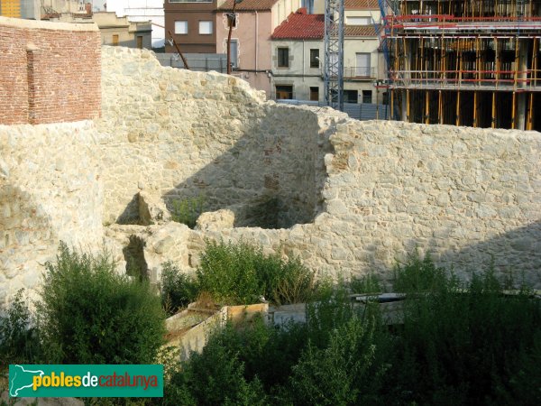 Mataró - Muralles (Foto: Albert Esteves, 2007) Mataró - Muralles