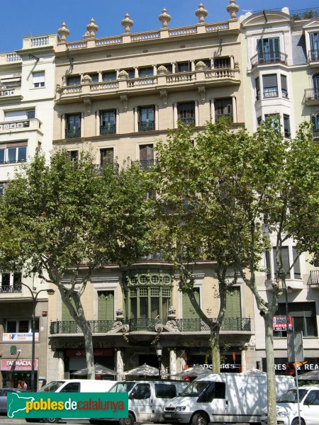 Barcelona - Passeig de Gràcia, 48 (Foto: Albert Esteves, 2007) Barcelona - Passeig de Gràcia, 48