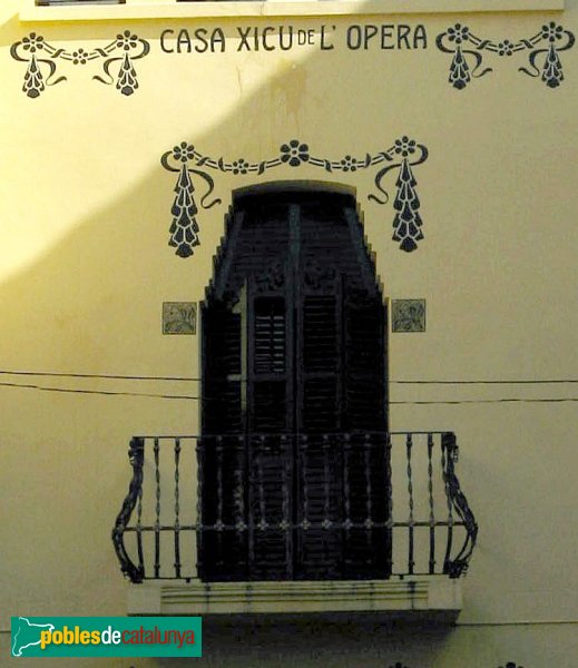 Arenys de Mar - Can Xicu de l'Òpera (Foto: Albert Esteves, 2007) Arenys de Mar - Can Xicu de l'Òpera