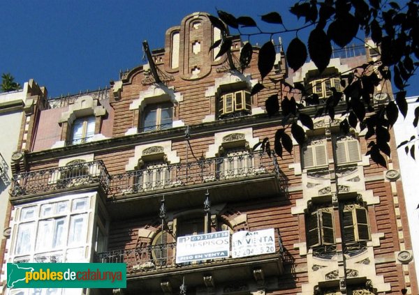 Barcelona - València, 241 (Foto: Albert Esteves, 2007) Barcelona - València, 241