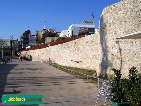 Mataró - Muralles (Foto: <i>Gustau Zariquiey</i>, 2007) Mataró - Muralles