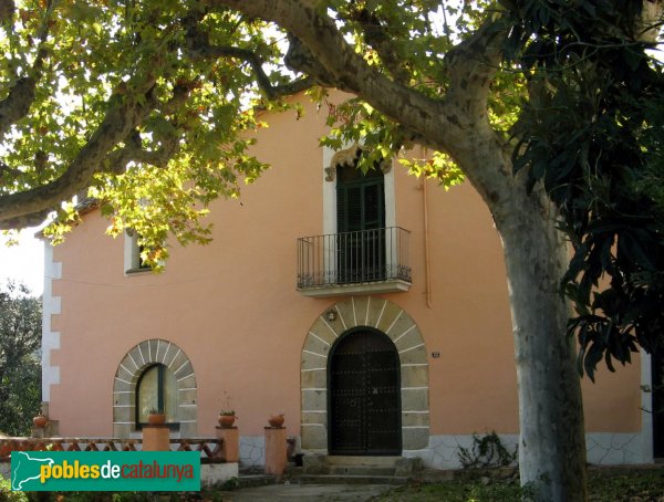 Sant Cebrià de Vallalta - Can Gibert (Foto: Albert Esteves, 2007) Sant Cebrià de Vallalta - Can Gibert