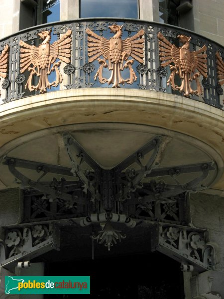 Barcelona - Rambla Catalunya, 17 (Foto: Albert Esteves, 2007) Barcelona - Rambla Catalunya, 17