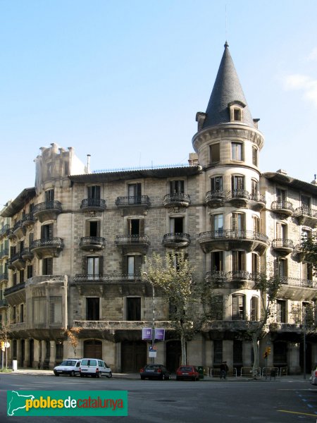 Barcelona - Casa Burés (Foto: Albert Esteves, 2007) Barcelona - Casa Burés