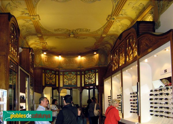 Barcelona - Botiga Vídua de Texidor (Foto: Albert Esteves, 2007) Barcelona - Botiga Vídua de Texidor