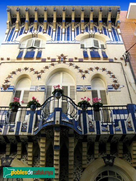 Sant Pol - Casa Planiol (Foto: Albert Esteves, 2007) Sant Pol - Casa Planiol