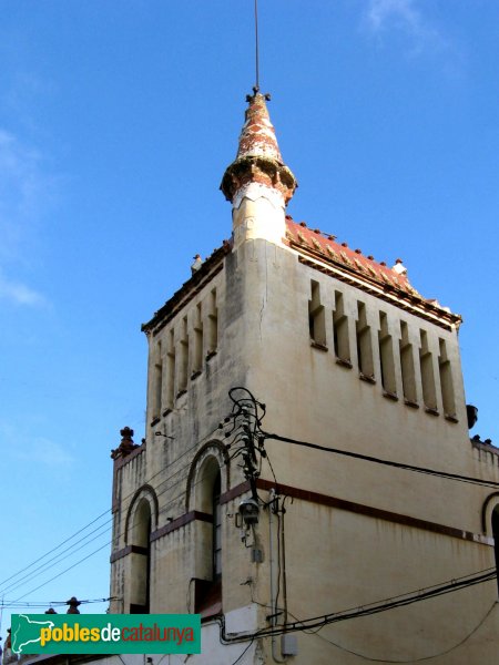 Sant Pol - Escoles públiques (Foto: Albert Esteves, 2007) Sant Pol - Escoles públiques
