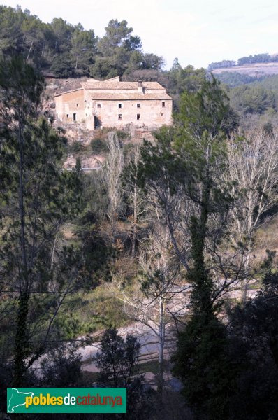 Ca n'Illa i el riu Ripoll