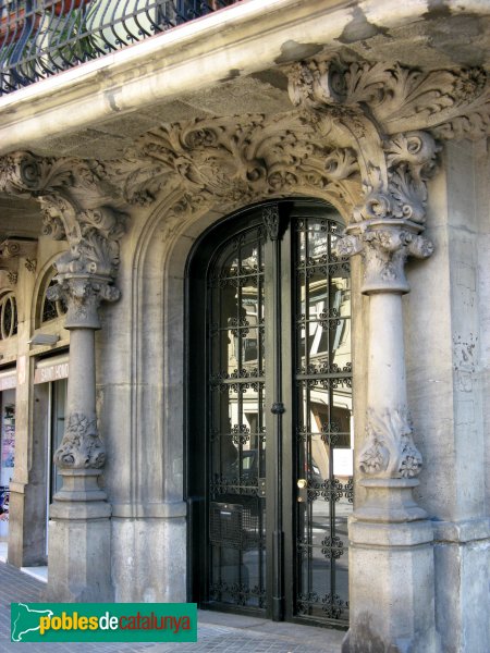 Barcelona - Roger de Llúria, 80 (Foto: Albert Esteves, 2008) Barcelona - Roger de Llúria, 80