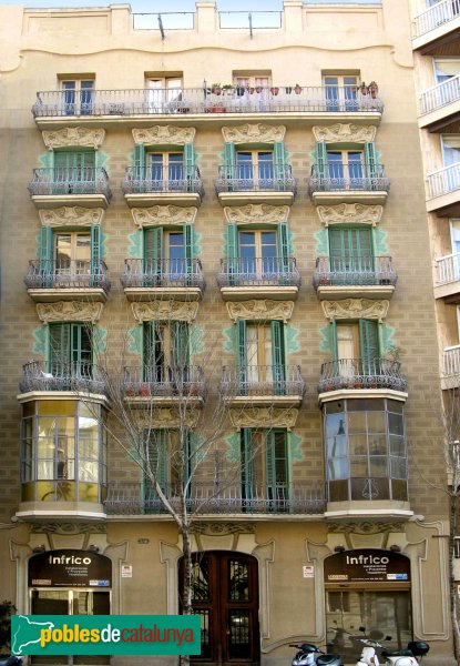 Barcelona - Aragó, 358-360 (Foto: Albert Esteves, 2008) Barcelona - Aragó, 358-360