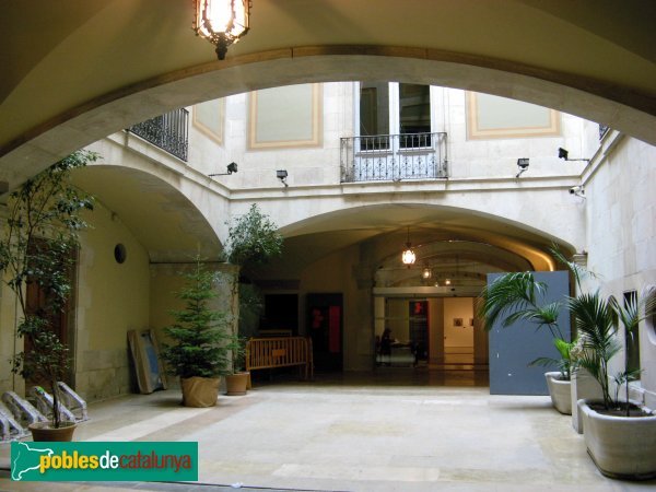 Barcelona - Palau Moja (Foto: Albert Esteves, 2008) Barcelona - Palau Moja