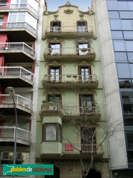 Barcelona - París, 188 (Foto: Albert Esteves, 2008) Barcelona - París, 188