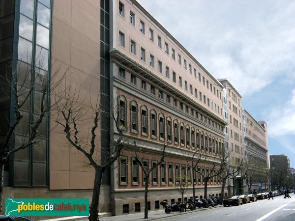 Barcelona - Hospital Clínic (Foto: Albert Esteves, 2008) Barcelona - Hospital Clínic