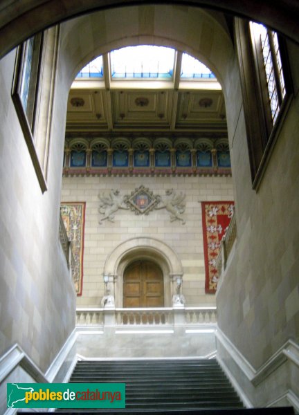 Barcelona - Universitat de Barcelona. Escala d'honor (Foto: Albert Esteves, 2008) Barcelona - Universitat de Barcelona. Escala d'honor