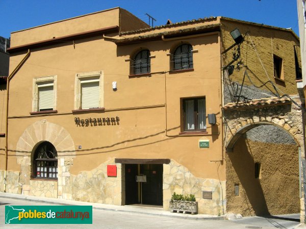 El Morell - Casa del Marquès de Vallgornera (Foto: Albert Esteves, 2008) El Morell - Casa del Marquès de Vallgornera
