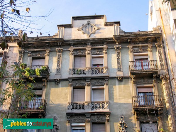 Barcelona - Marina, 231 (Foto: Albert Esteves, 2008) Barcelona - Marina, 231