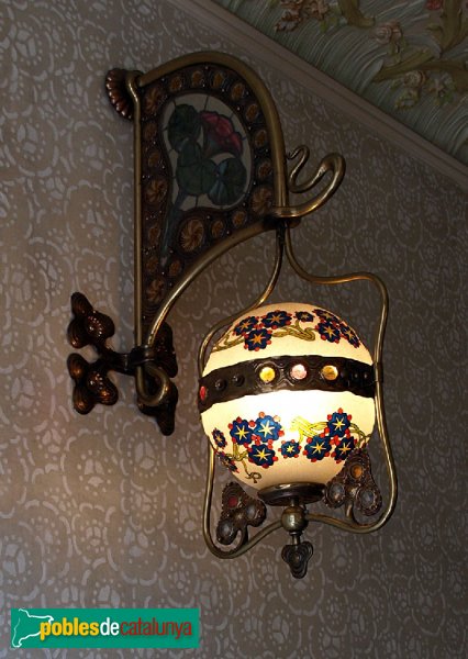 Barcelona - Casa Granell Manresa (Gran Via, 582) (Foto: Wikimedia Commons, 2007) Barcelona - Casa Granell Manresa (Gran Via, 582)