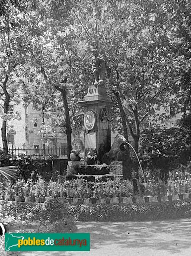 Barcelona - Font d'Hèrcules (Foto: Josep Salvany - Fons Salvany, Biblioteca de Catalunya, 1917) Barcelona - Font d'Hèrcules