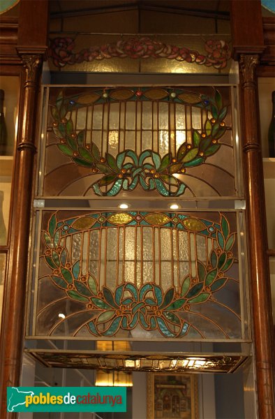 Barcelona - Antiga casa Figueras (Foto: Mutari , 2007) Barcelona - Antiga casa Figueras