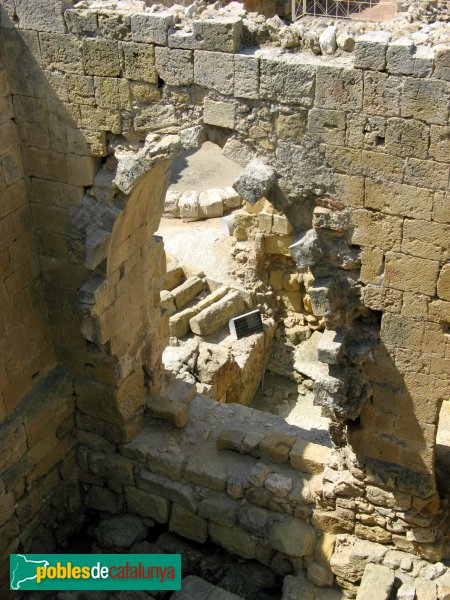 Tarragona - Santa Maria del Miracle (Foto: Albert Esteves, 2008) Tarragona - Santa Maria del Miracle