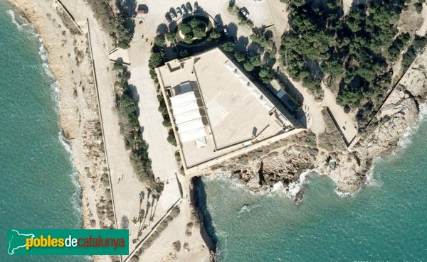 Tarragona - Fortí de la Reina, vista aèria (Foto: Google Maps, 2008) Tarragona - Fortí de la Reina, vista aèria